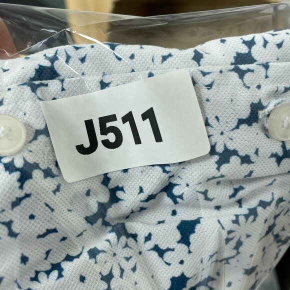 REV Men's XL Short Sleeve Shirt Blue Floral Pattern Polyester & Spandex - Picture 7 of 7